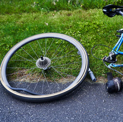 How to repair a punctured tyre?