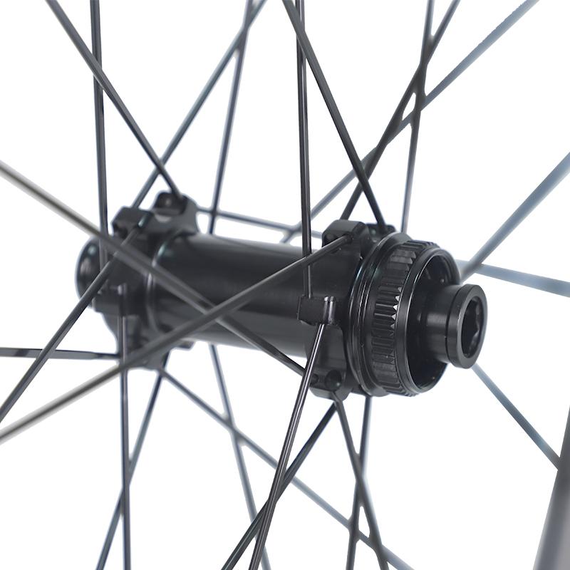 Rinos Premium T700 Carbon Wheel Set 28 inches 50mm depth