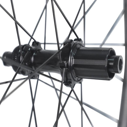 Rinos Premium T700 Carbon Wheel Set 28 inches 50mm depth