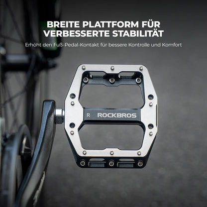 Pedals with anti-slip pins - Wide platform & chrome-molybdenum axle ROCKBROS