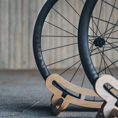 700C Carbon Wheelset 38mm Disc Brake Thru Axle Wheel Set for Road Bike ROCKBROS